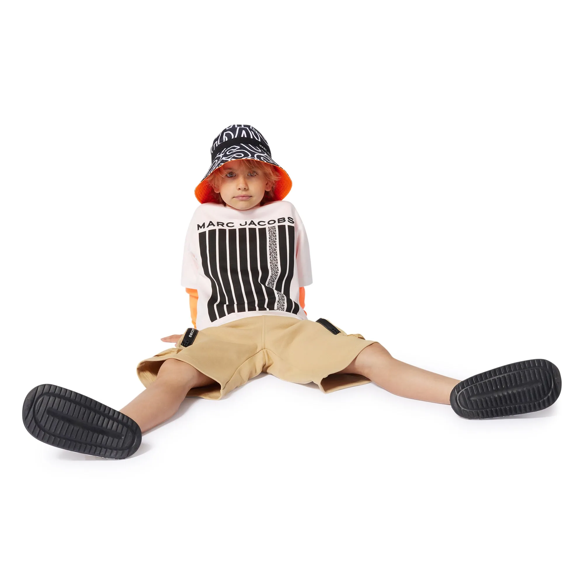 Boys Black & White Reversible Bucket Hat