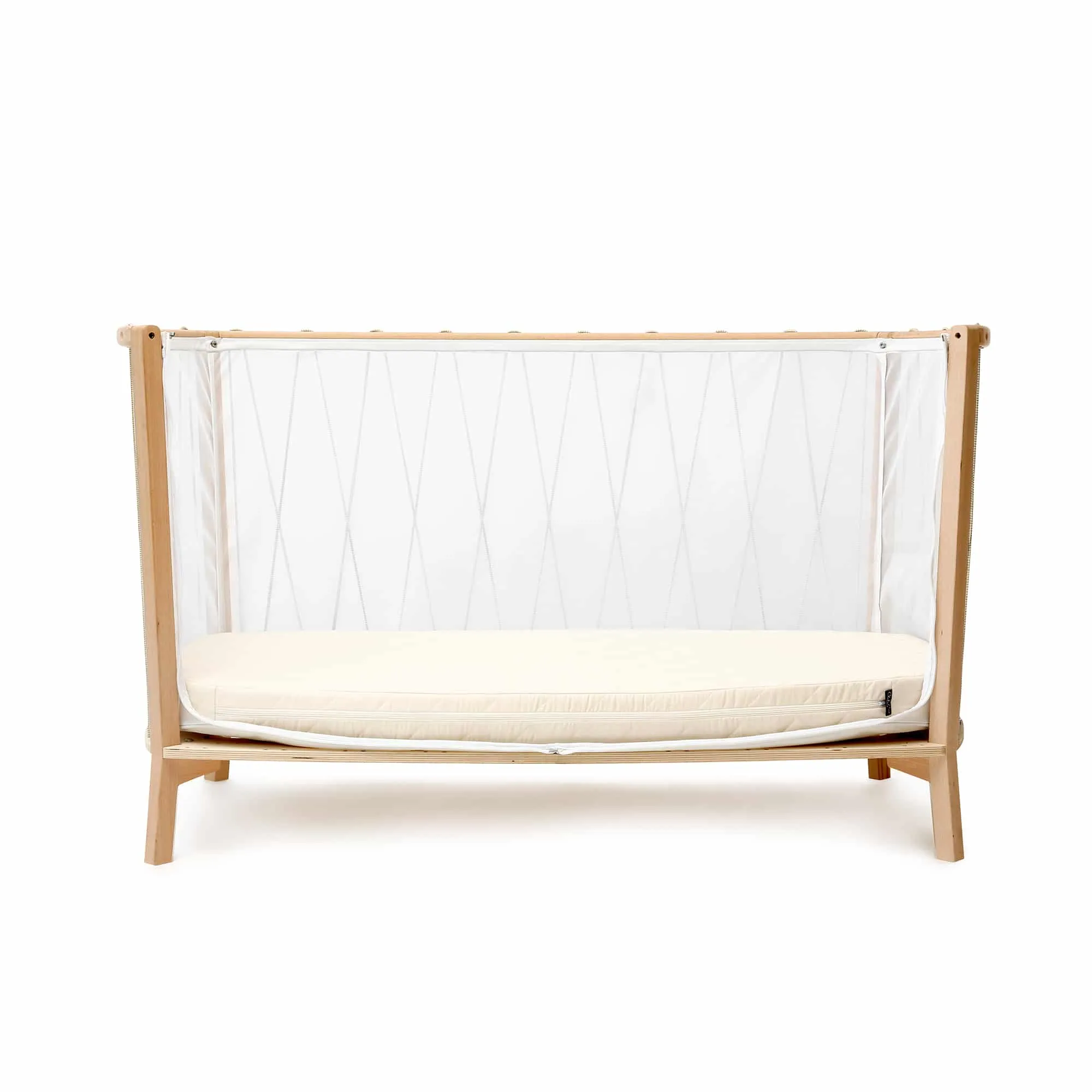 Charlie Crane Kimi Baby Bed & Mattress