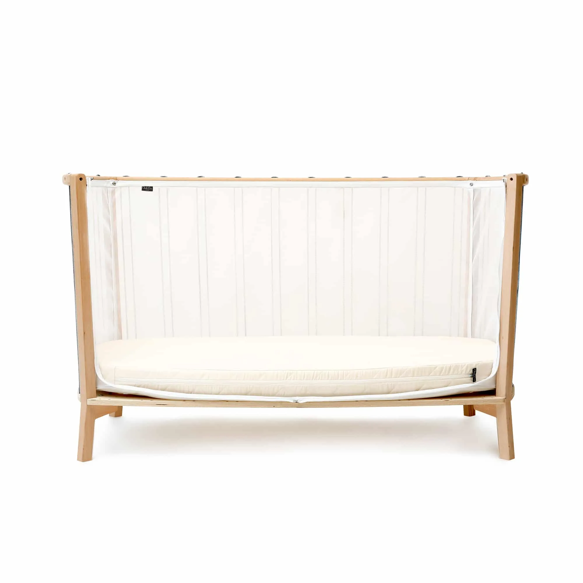 Charlie Crane Kimi Baby Bed & Organic Mattress