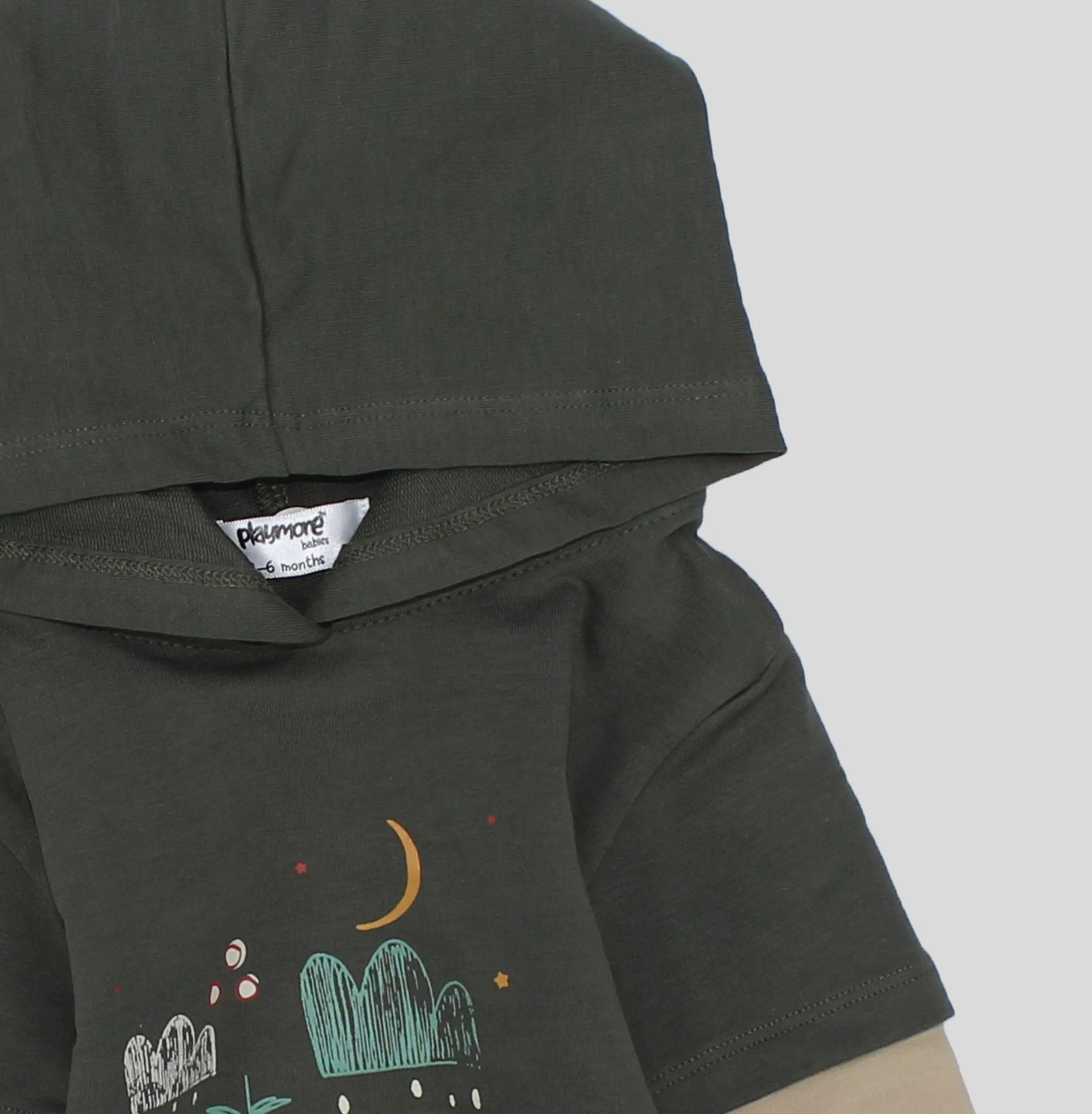 Foxy Long-Sleeved Hooded T-shirt