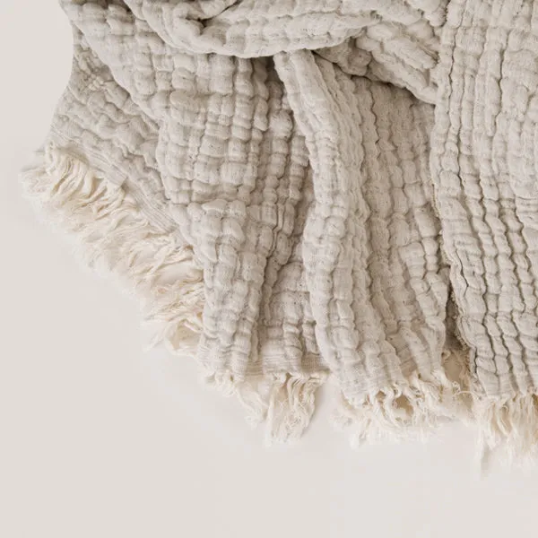 Garbo and Friends Blanket - Mellow Lin