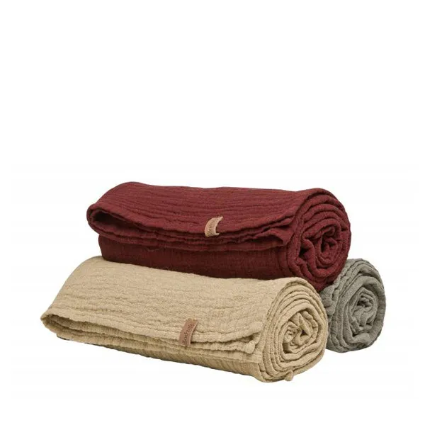 Garbo and Friends Swaddle Blanket – Geranium