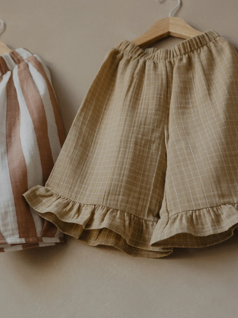 Grid Check Wheat Frill Culottes