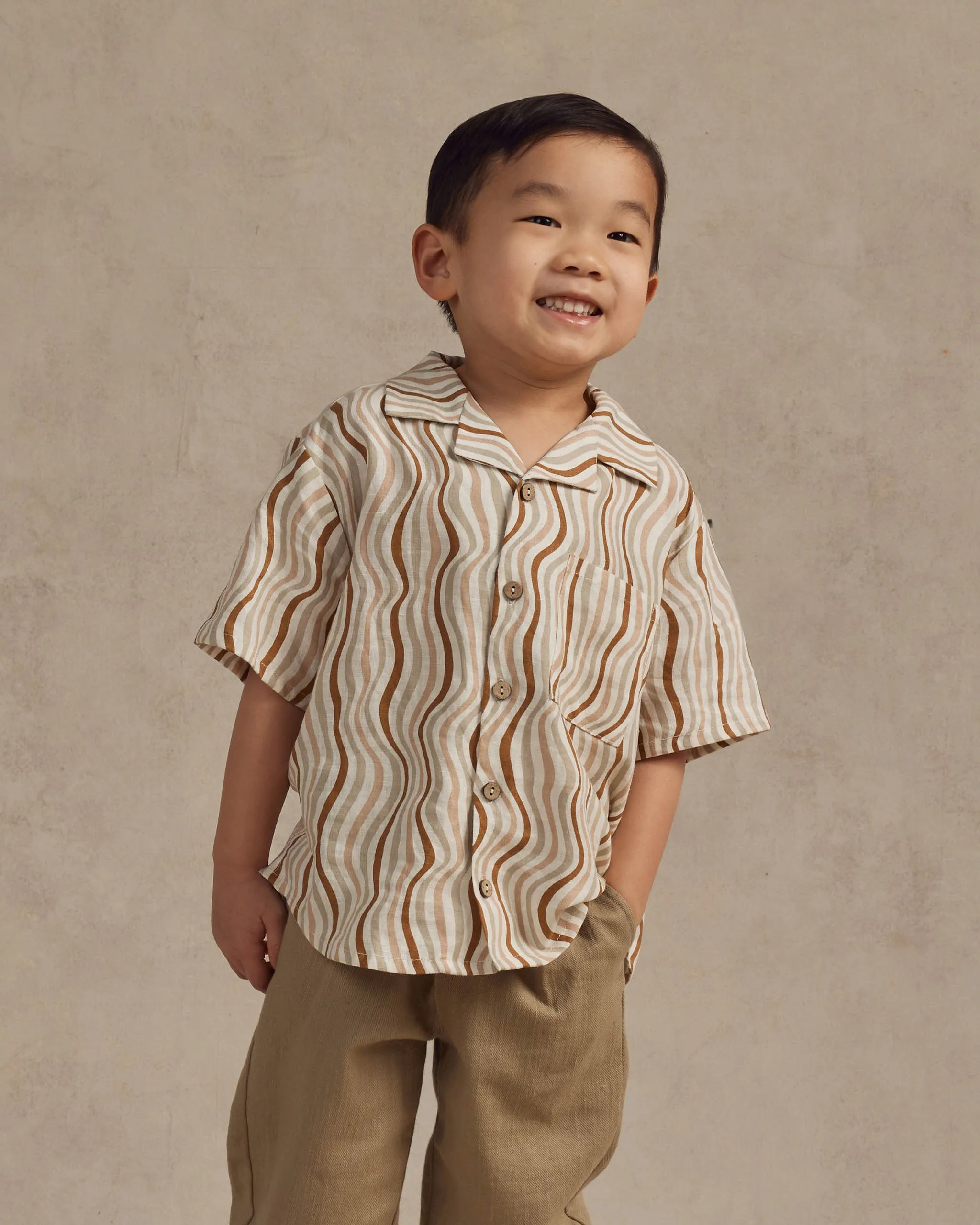 lapel collar shirt || retro waves