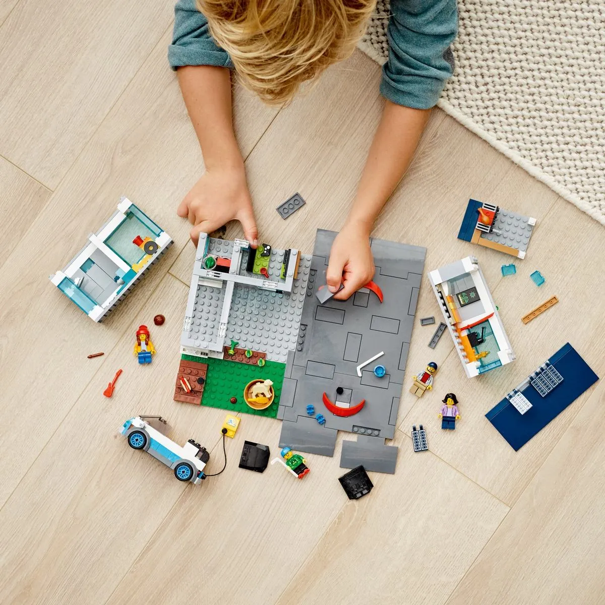 LEGO - City Family House (60291)