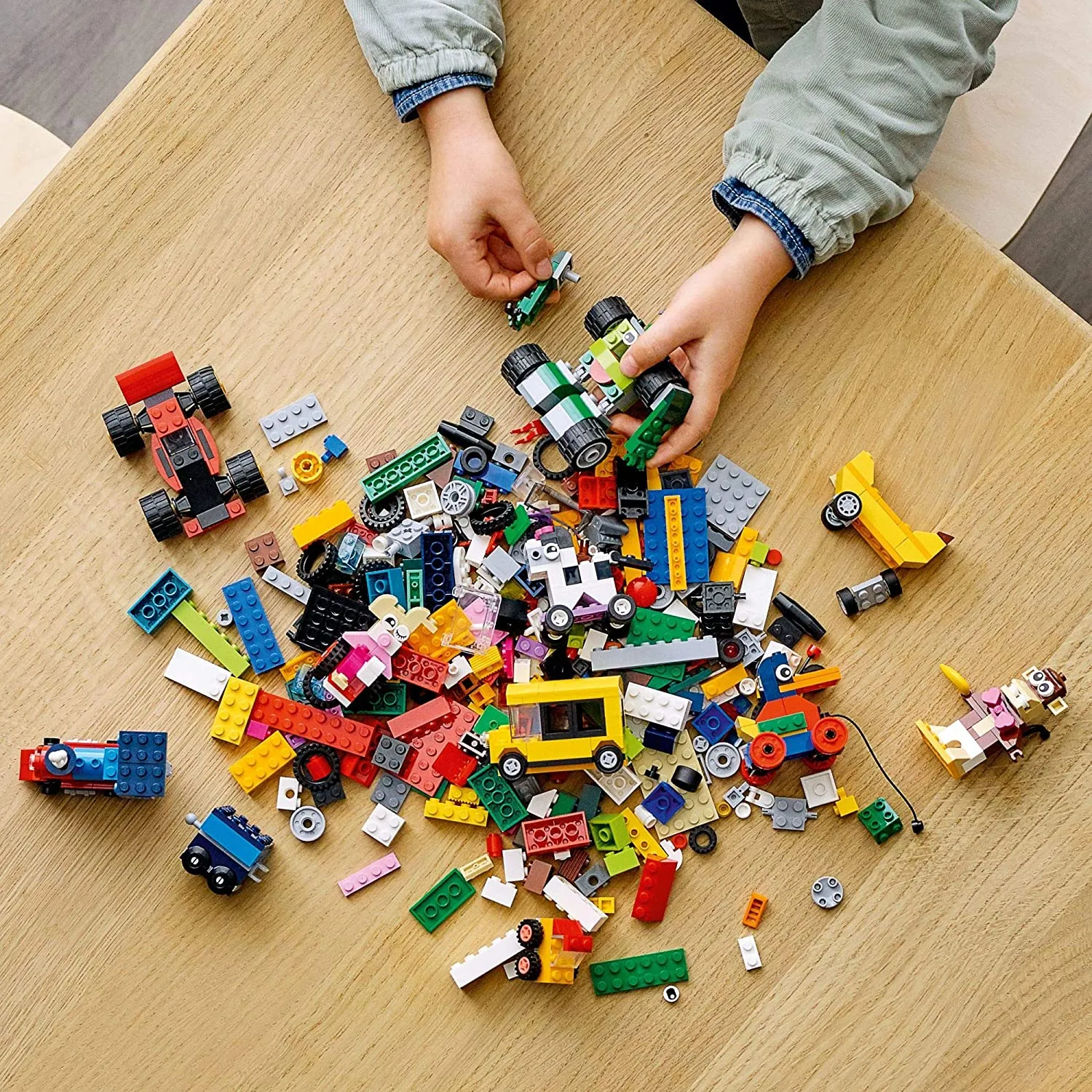 LEGO - Classic Bricks and Wheels (11014)
