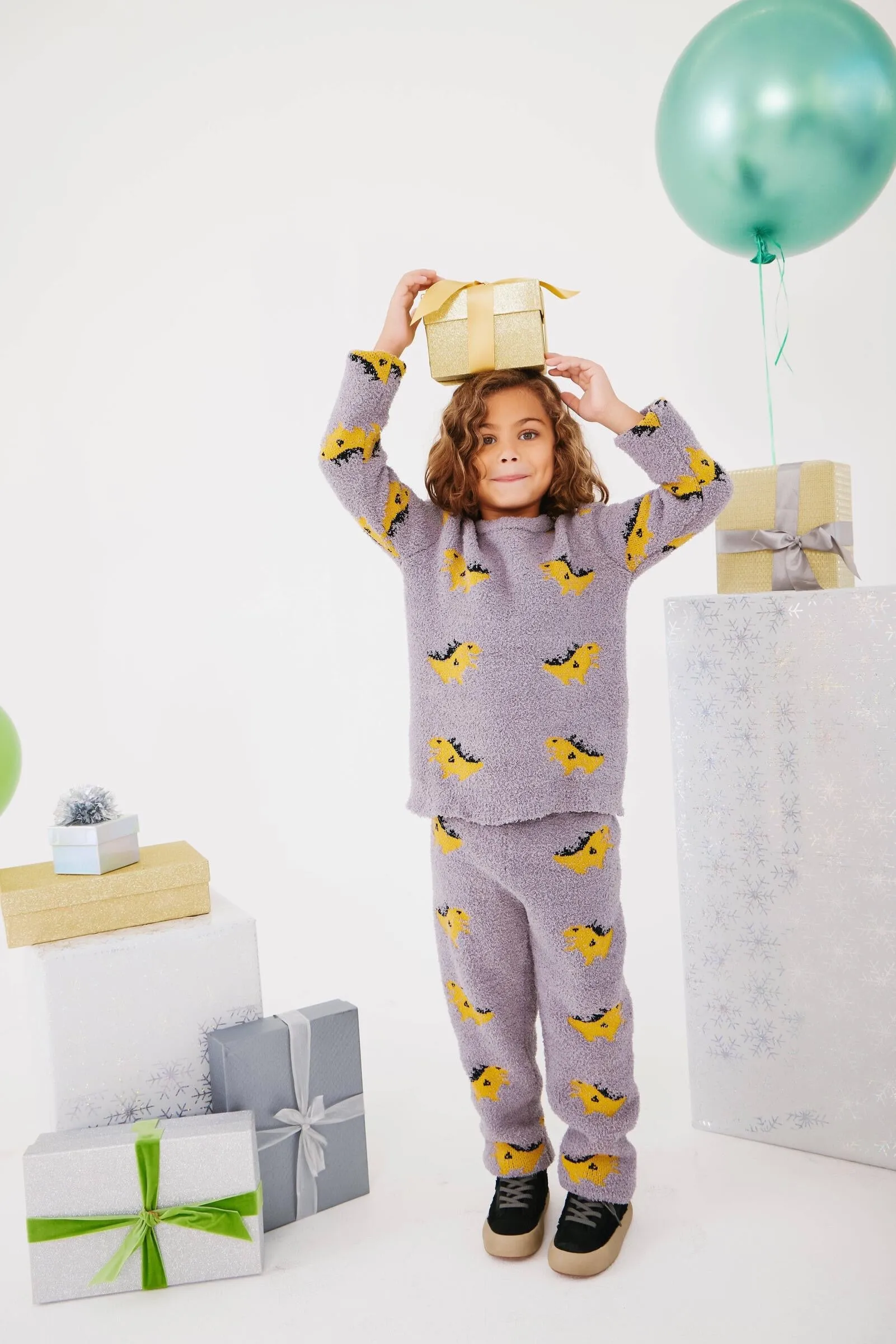 Lola   The Boys Dino Plush Set