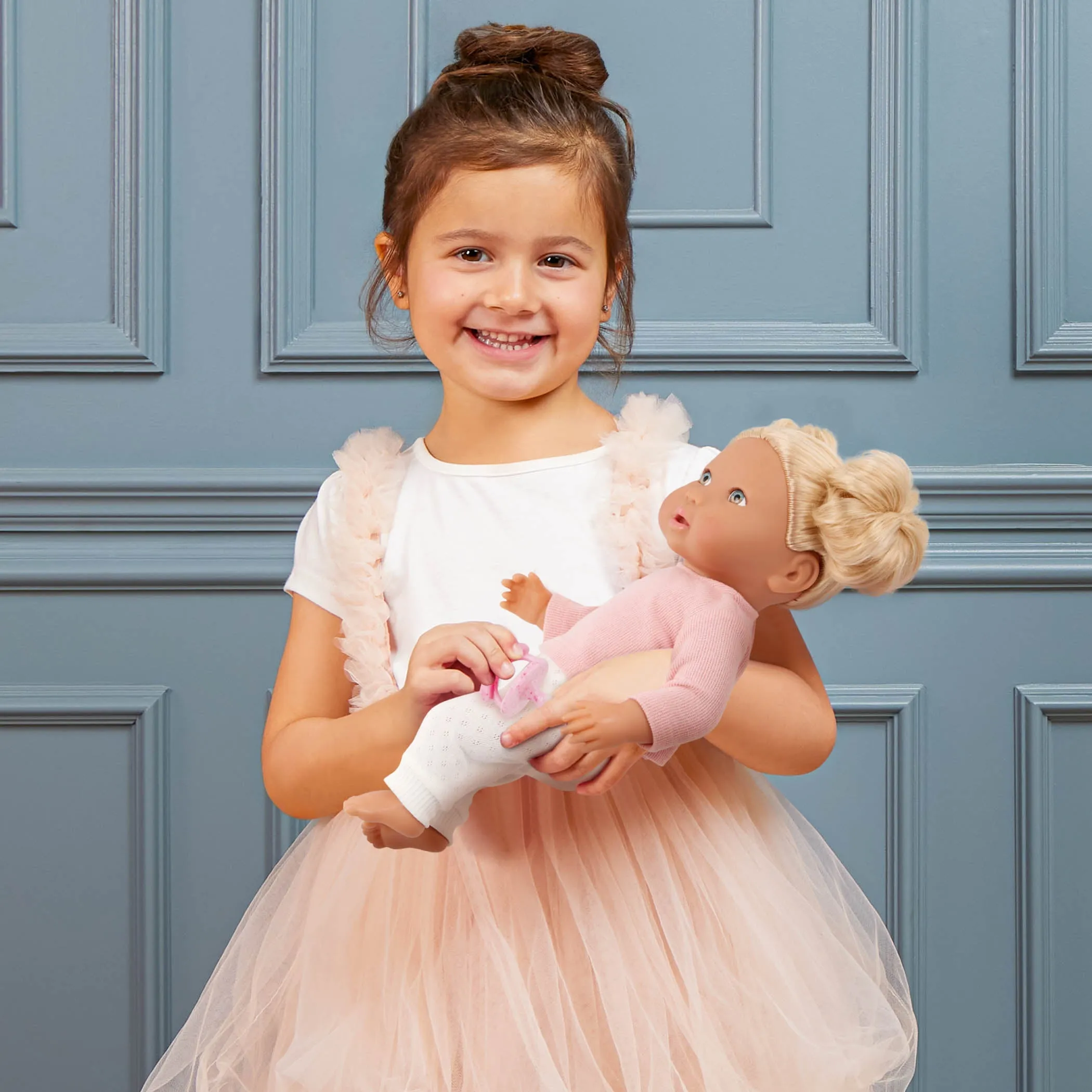 LullaBaby – Baby Doll with Wavy Blonde Hair