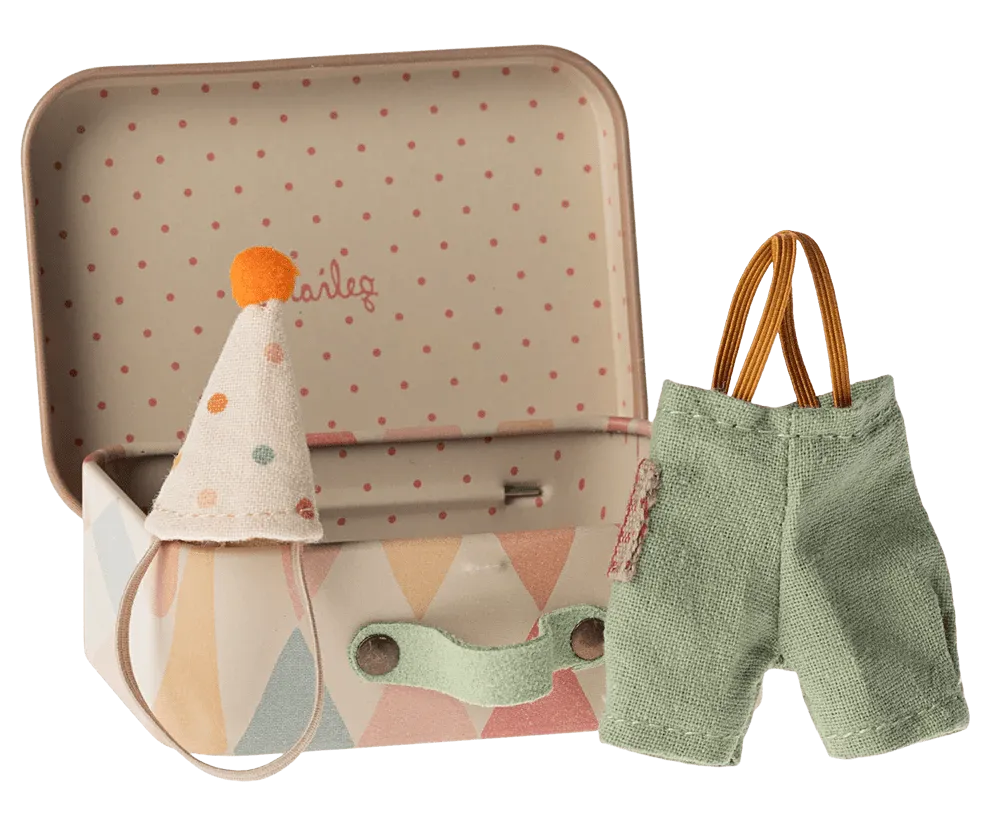 Maileg: Clown clothes in suitcase, Little brother mouse