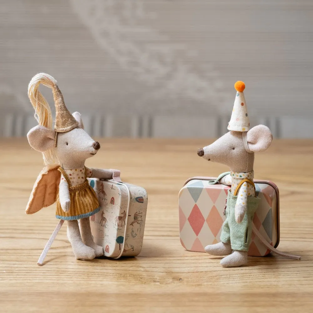 Maileg clown clothes in suitcase, little brother mouse