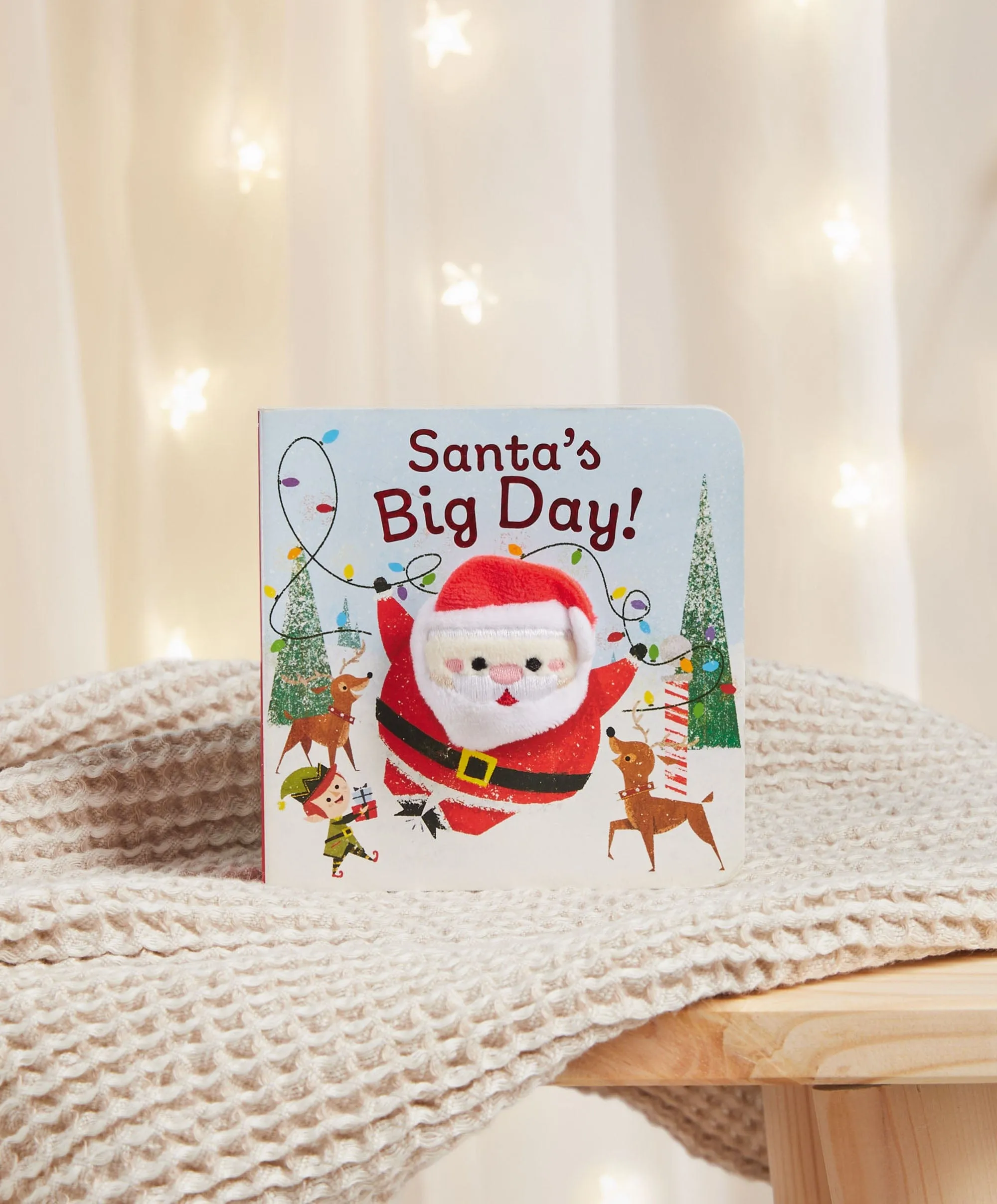 Santa’s Big Day Chunky Finger Puppet Book