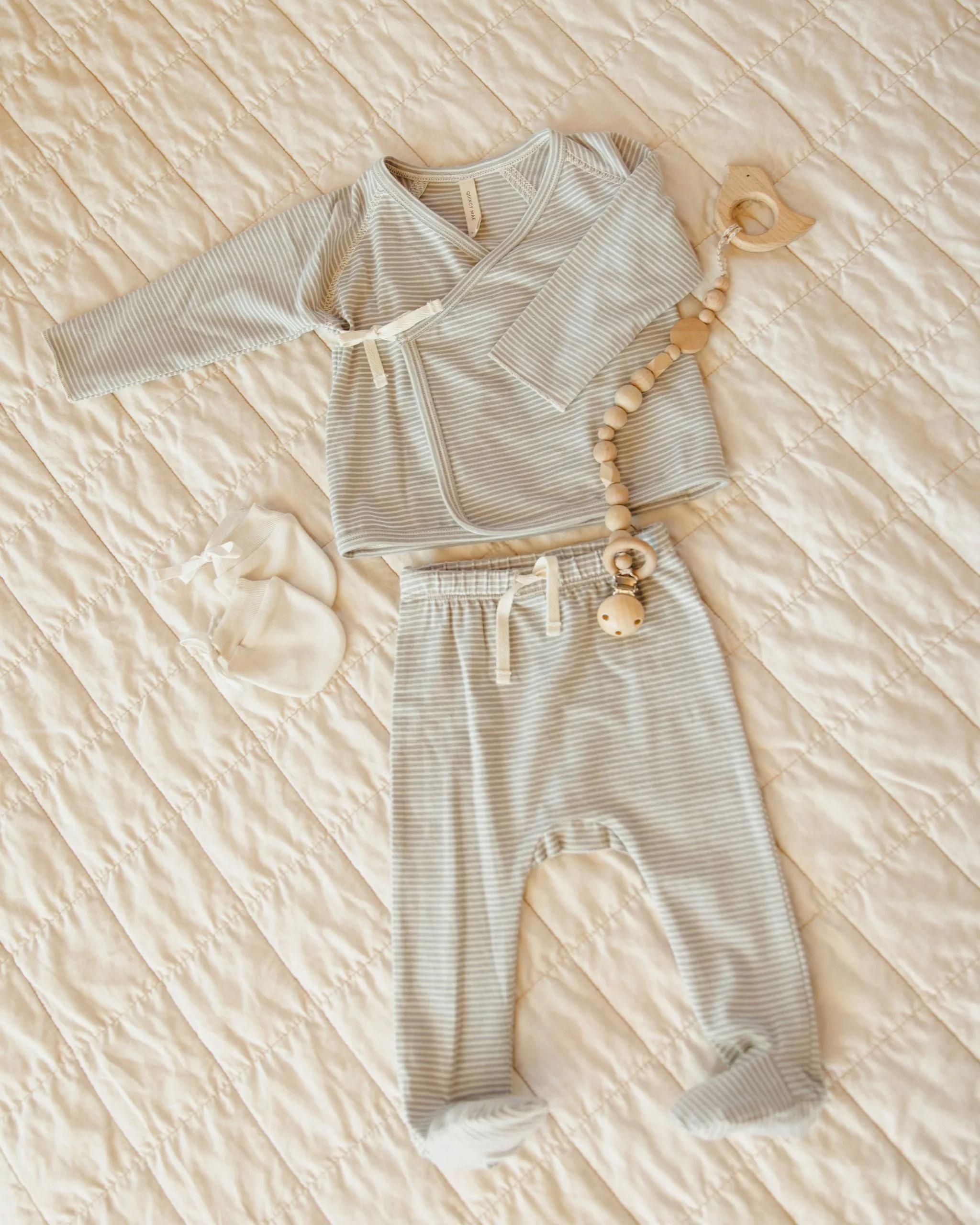 Wrap Top   Footed Pant Set || Scatter