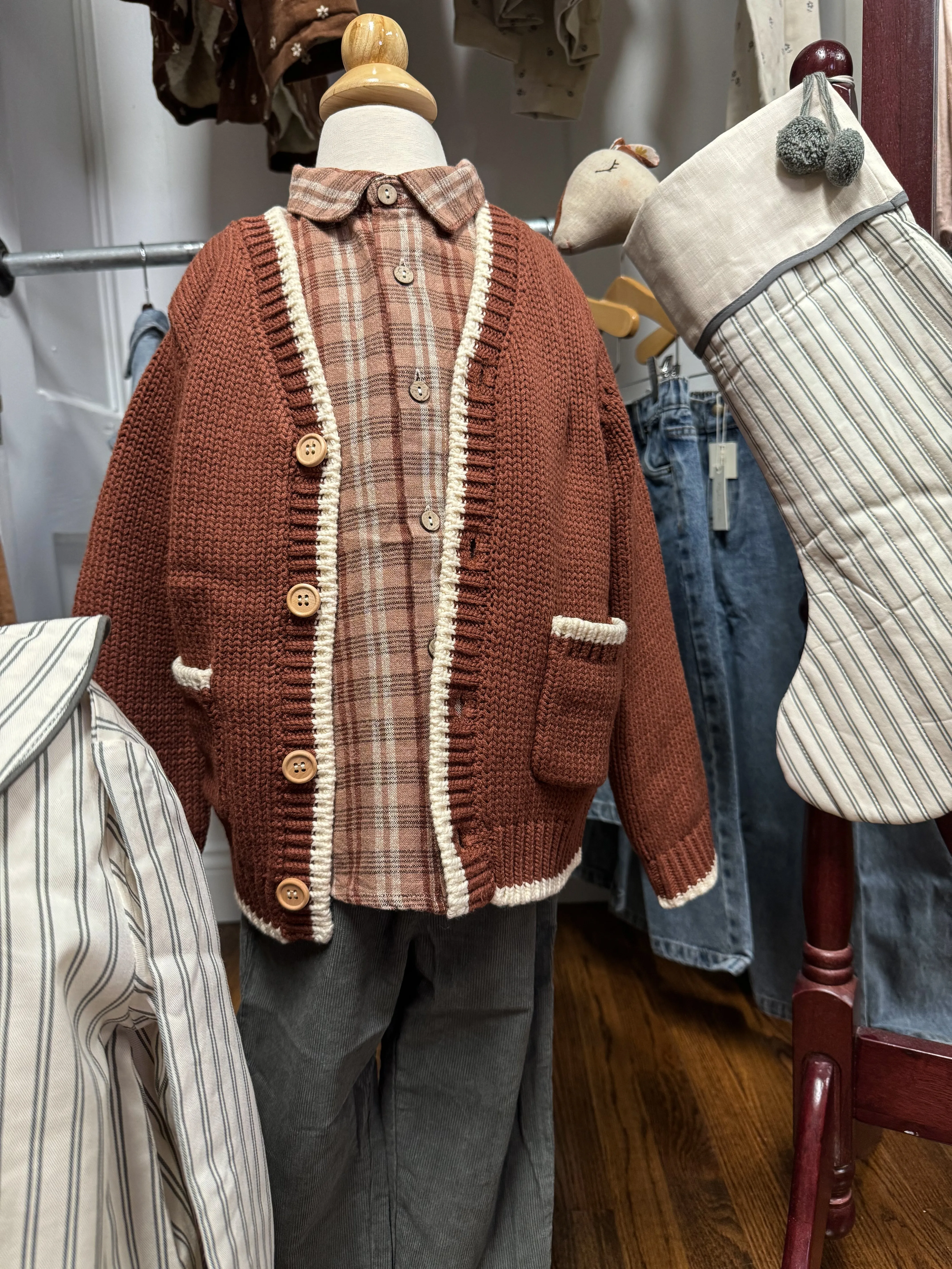Wynn Cardigan || Brick